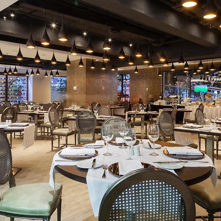 Hotel Regal Pacific Σαντιάγκο Εξωτερικό φωτογραφία Restaurant in the hotel