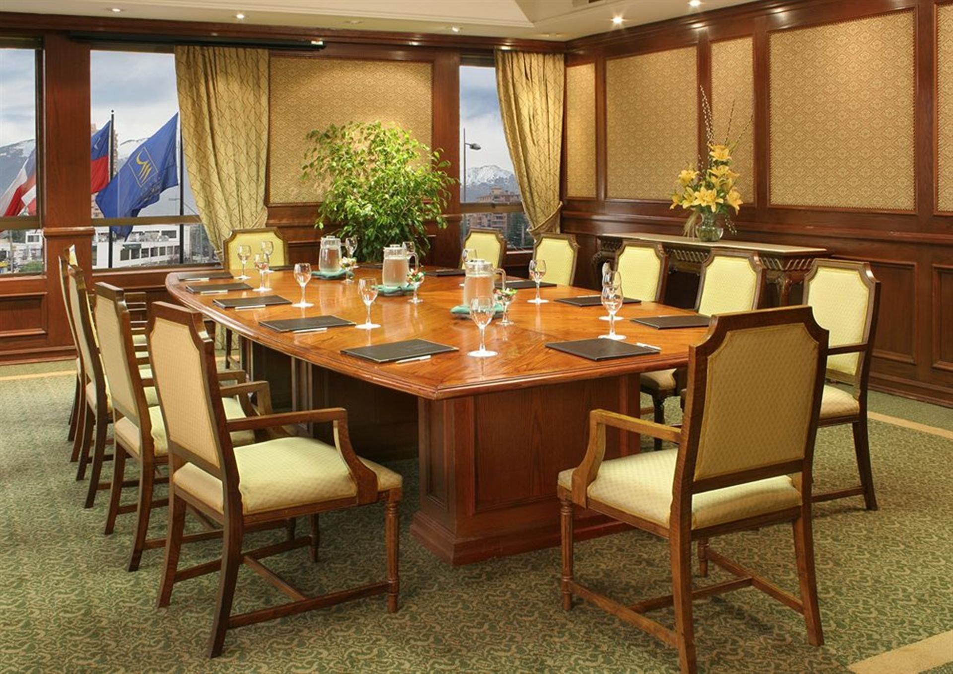 Hotel Regal Pacific Σαντιάγκο Εξωτερικό φωτογραφία The meeting room of the European Economic and Financial Affairs Council