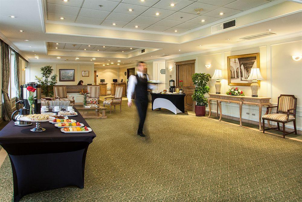 Hotel Regal Pacific Σαντιάγκο Εξωτερικό φωτογραφία A typical hotel lobby