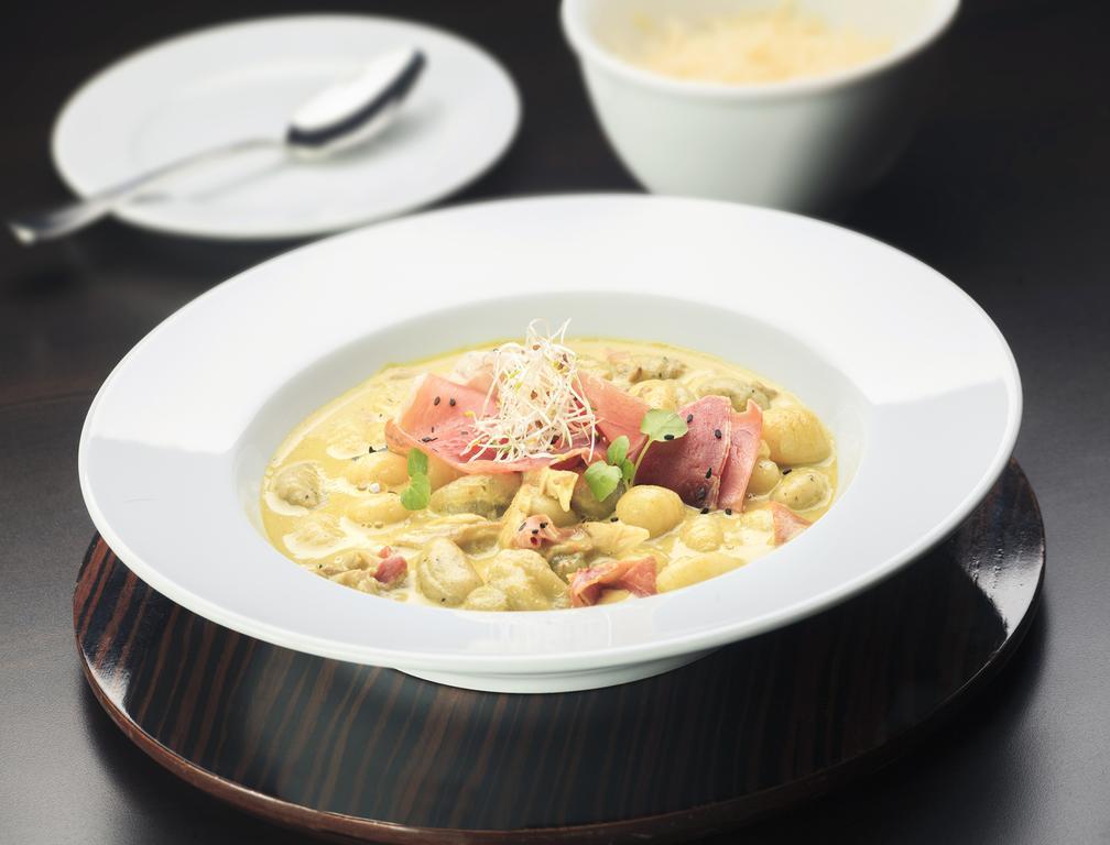 Hotel Regal Pacific Σαντιάγκο Εξωτερικό φωτογραφία A bowl of potato soup